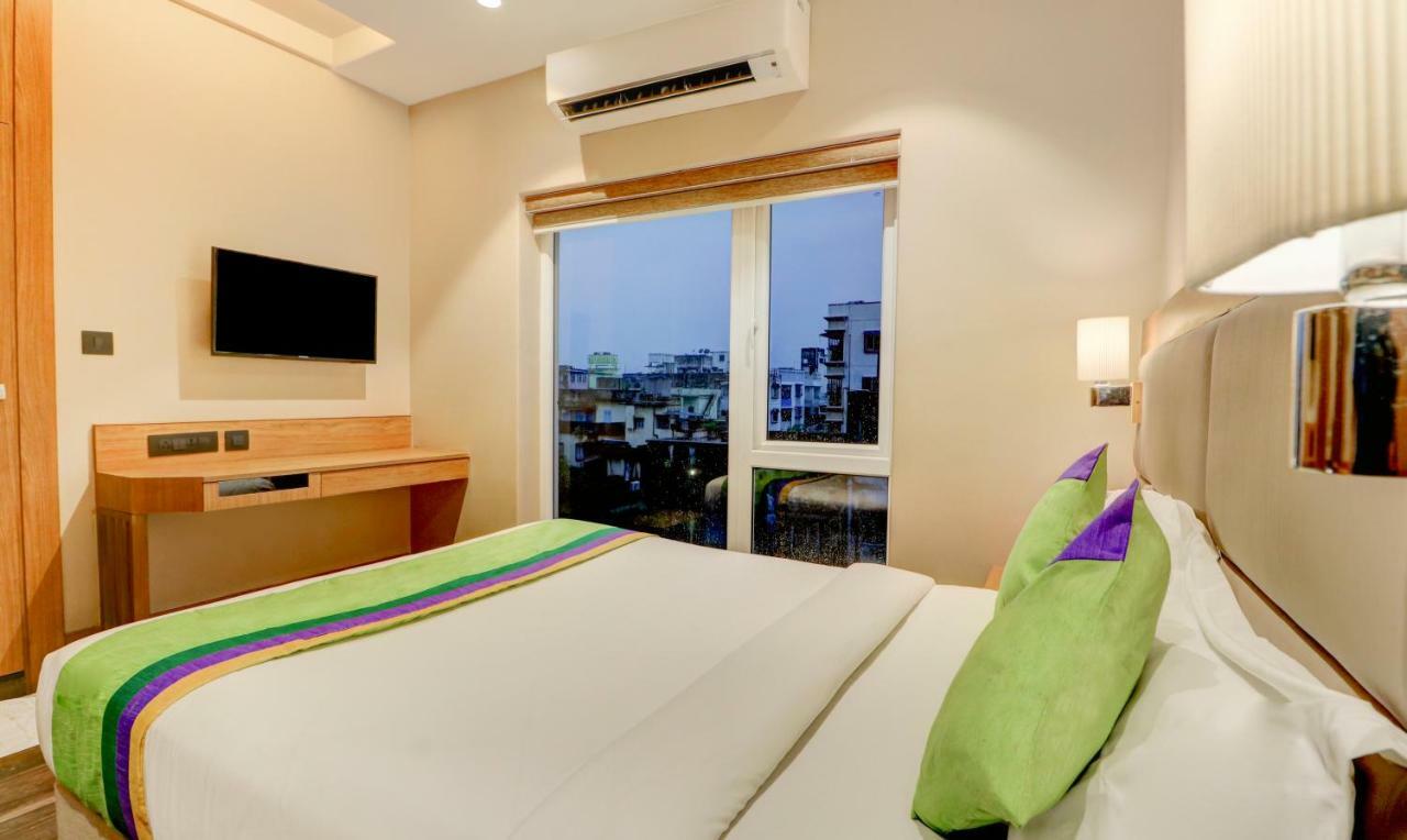 Treebo Radhe Palace Колката Екстериор снимка