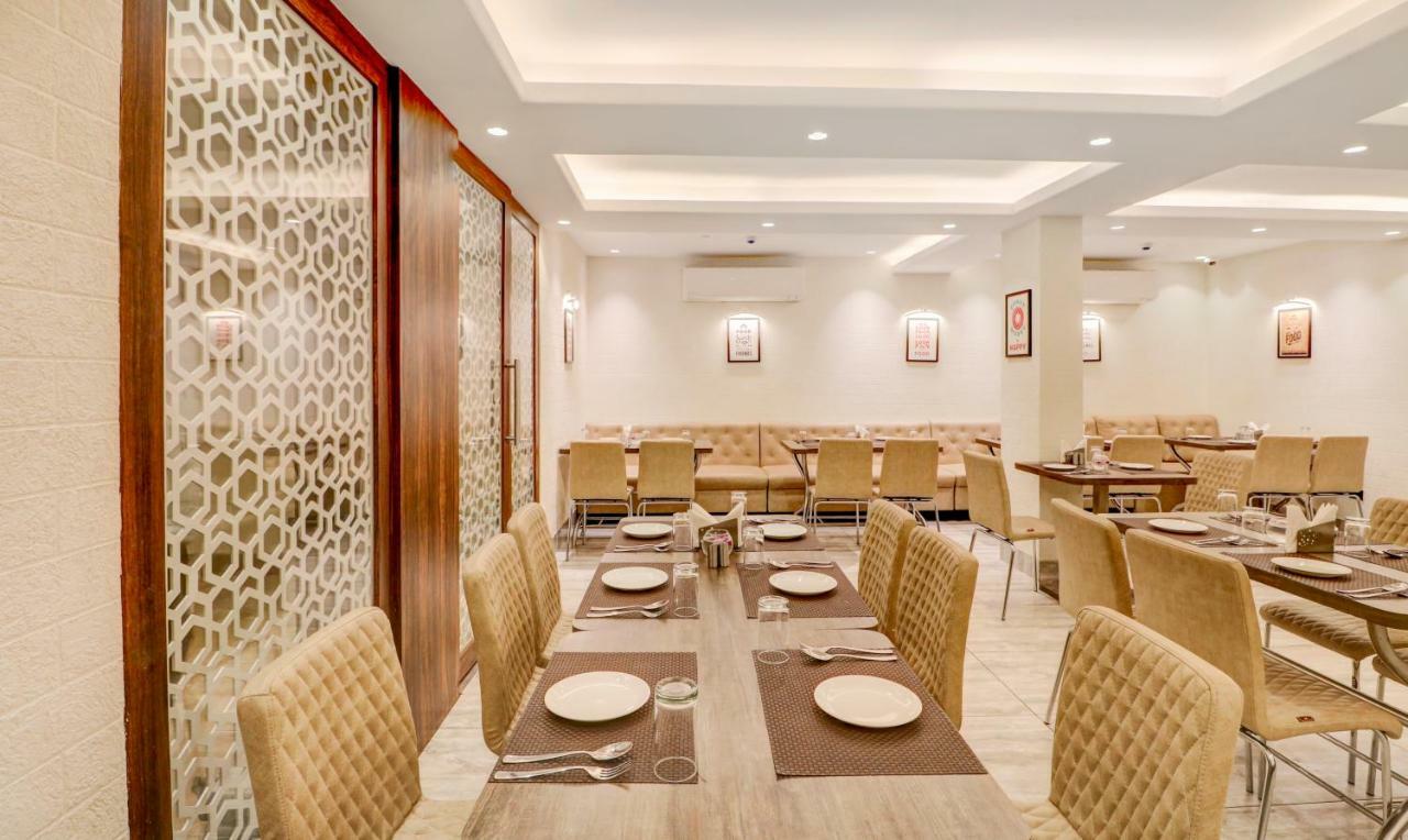 Treebo Radhe Palace Колката Екстериор снимка