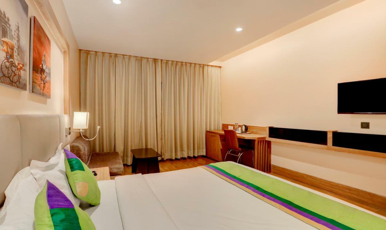 Treebo Radhe Palace Колката Екстериор снимка